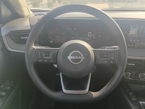 New 2026 Nissan Kicks S image 8