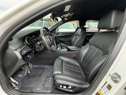 Used 2018 BMW M550i xDrive AWD/4WD image 12