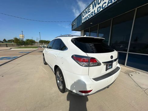 Used 2013 Lexus RX 450h AWD w/ Navigation Pkg image 3