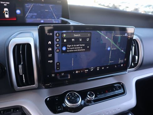 New 2025 Ford Expedition Max Active image 7