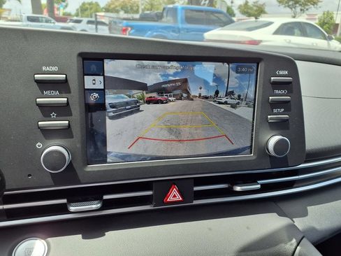 New 2026 Hyundai Elantra Hybrid FWD image 11
