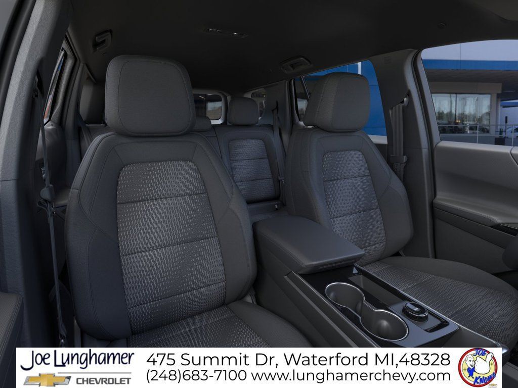 New 2027 Chevrolet Equinox LT w/ Safety and Technology Package FWD image 16