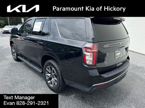 Used 2022 Chevrolet Tahoe Z71 w/ Luxury Package AWD/4WD image 5