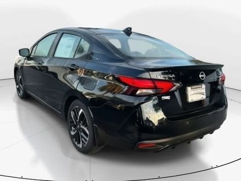 New 2025 Nissan Versa SR w/ Trunk Package image 8