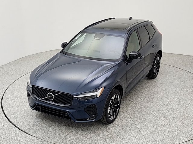 New 2026 Volvo XC60 B5 Plus w/ Climate Package AWD/4WD image 13