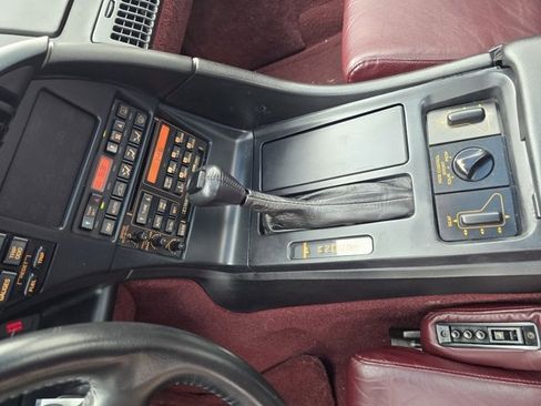 Used 1993 Chevrolet Corvette Coupe image 16