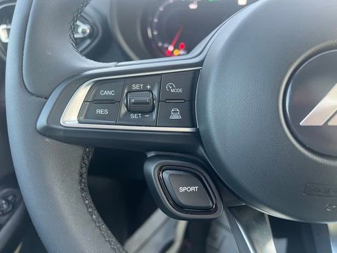 Used 2024 Dodge Hornet GT image 17