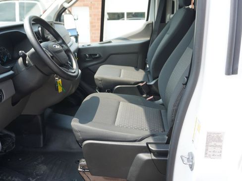 Used 2025 Ford Transit 250 Low Roof w/ Exterior Upgrade Package RWD image 17