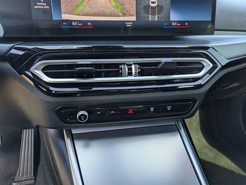 Used 2023 BMW 230i Coupe w/ Premium Package image 25