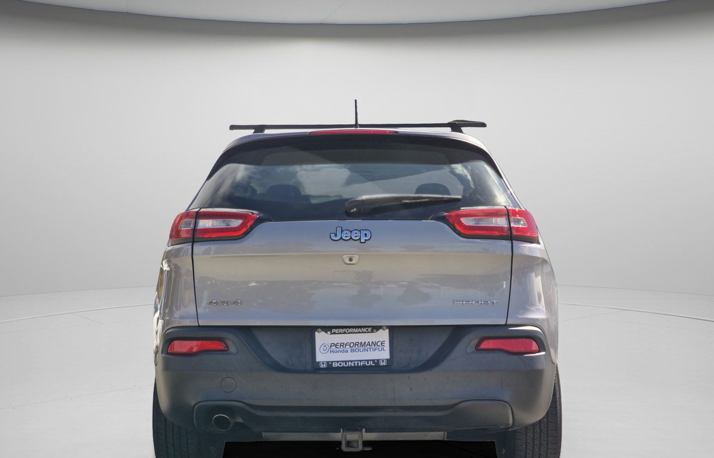 Used 2015 Jeep Cherokee Sport w/ Cold Weather Group AWD/4WD image 20