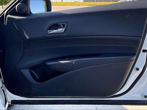 Used 2017 Acura ILX FWD image 22