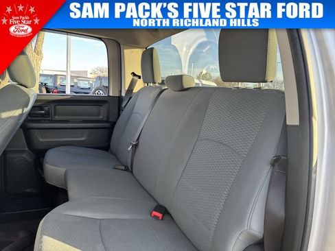 Used 2017 RAM 1500 Express image 28