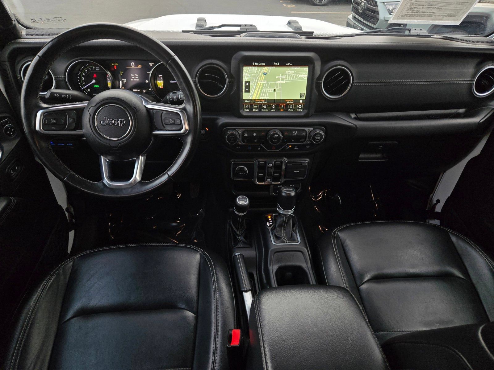 Used 2021 Jeep Wrangler Unlimited Sahara w/ Cold Weather Group AWD/4WD image 13