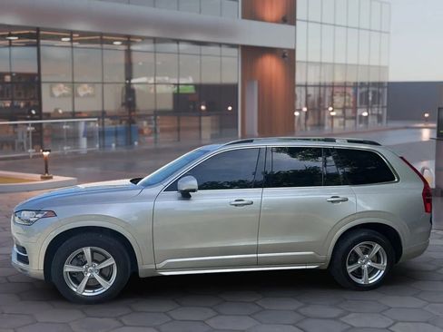 Used 2016 Volvo XC90 T5 Momentum AWD/4WD image 3