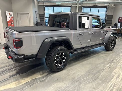 Used 2020 Jeep Gladiator Rubicon w/ Dual Top Group image 32