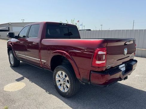 Used 2022 RAM 2500 Limited AWD/4WD image 4