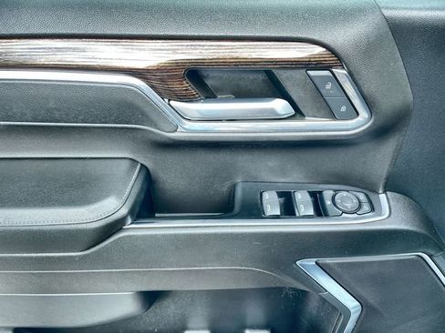 Used 2024 GMC Sierra 1500 Elevation image 24