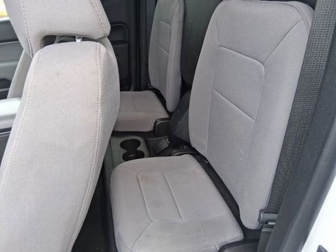 Used 2016 Chevrolet Colorado W/T RWD image 12
