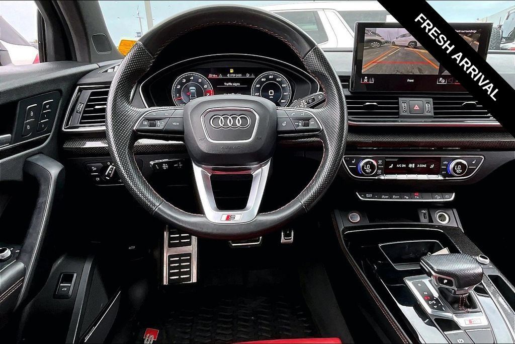 Used 2021 Audi SQ5 Prestige w/ Prestige Package AWD/4WD image 11