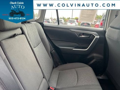 Used 2023 Toyota RAV4 XLE AWD/4WD image 25
