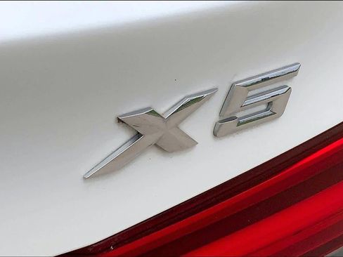 Used 2014 BMW X5 xDrive35i image 9
