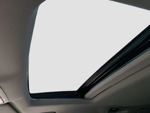 Used 2023 Honda Odyssey EX-L image 31