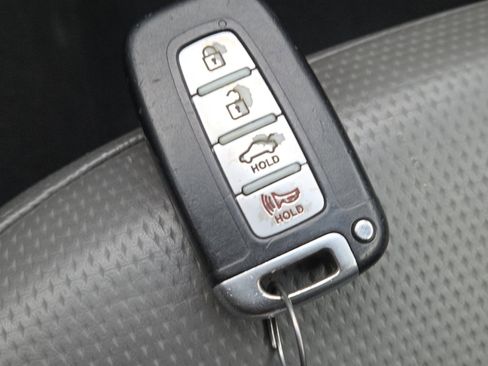 Used 2013 Hyundai Sonata Limited image 31