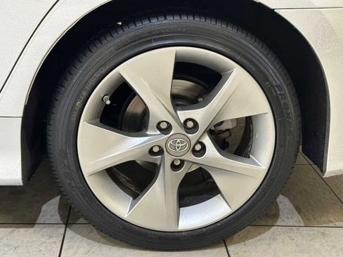 Used 2013 Toyota Camry SE w/ Leather Pkg image 8