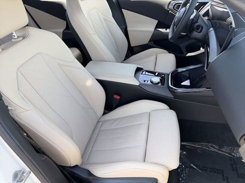 Certified 2025 BMW X3 xDrive30i w/ Convenience Package image 11