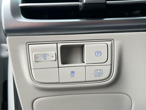 New 2026 Hyundai Tucson Blue SE AWD/4WD image 29