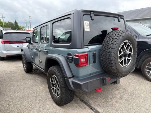 Used 2026 Jeep Wrangler Unlimited Rubicon AWD/4WD image 7