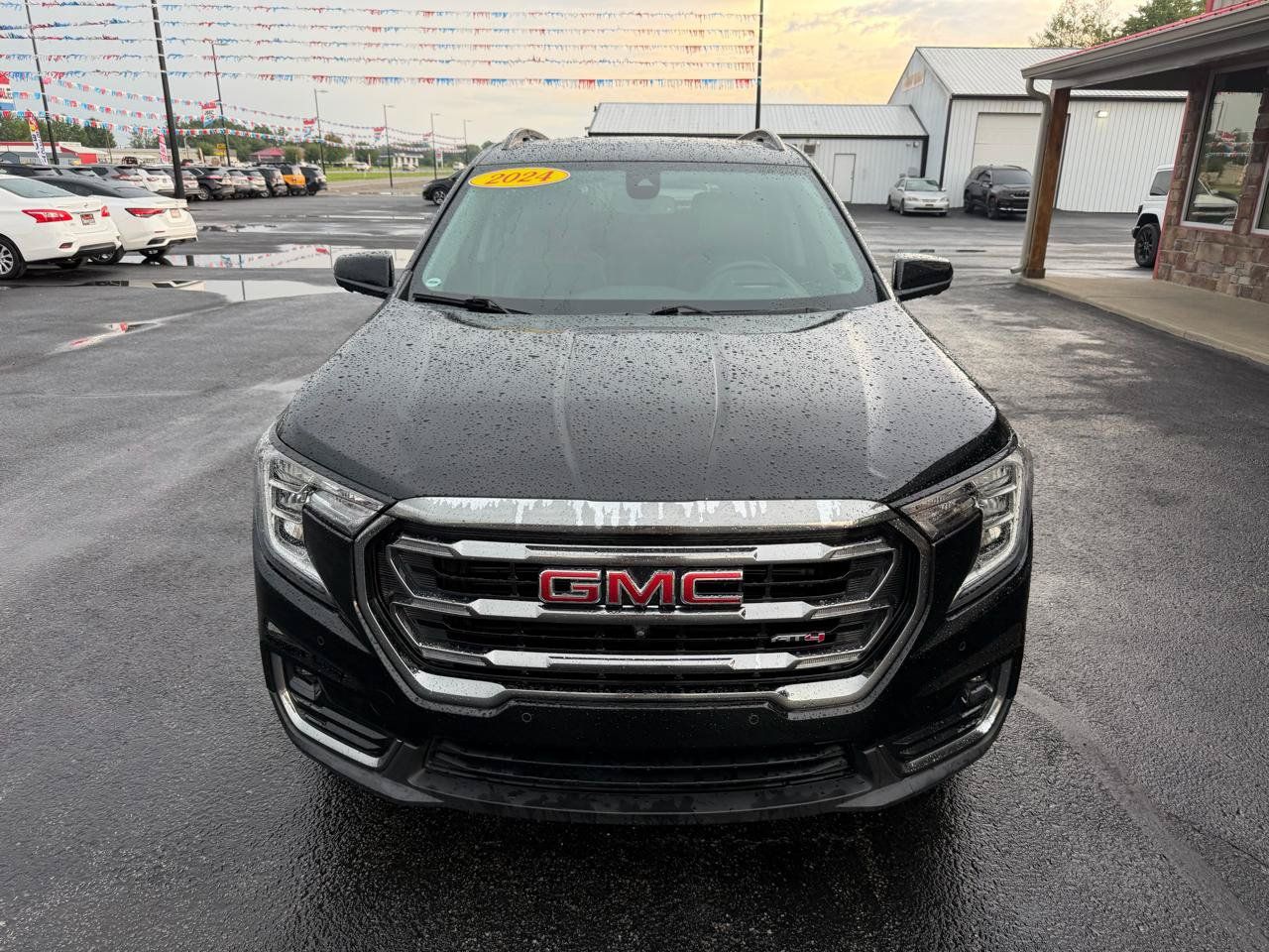 Used 2024 GMC Terrain AT4 w/ Infotainment Package II AWD/4WD image 11