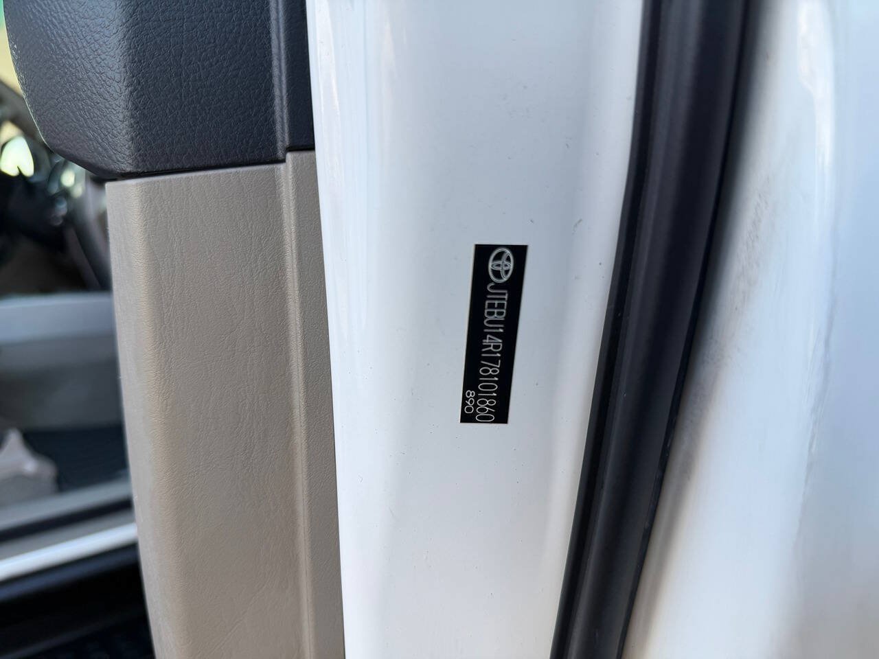 Used 2007 Toyota 4Runner SR5 AWD/4WD image 60