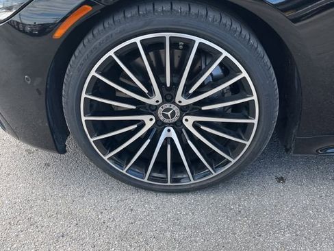 Used 2022 Mercedes-Benz S 580 4MATIC Sedan image 12