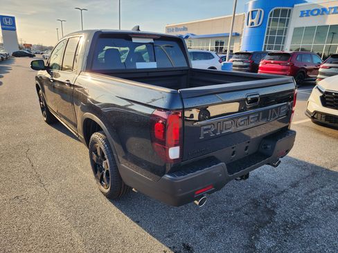 New 2026 Honda Ridgeline Black Edition image 3