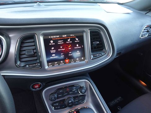 Used 2022 Dodge Challenger SRT Hellcat image 18