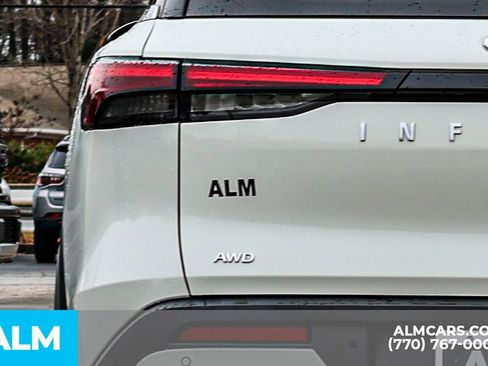 Used 2023 INFINITI QX60 Pure image 13