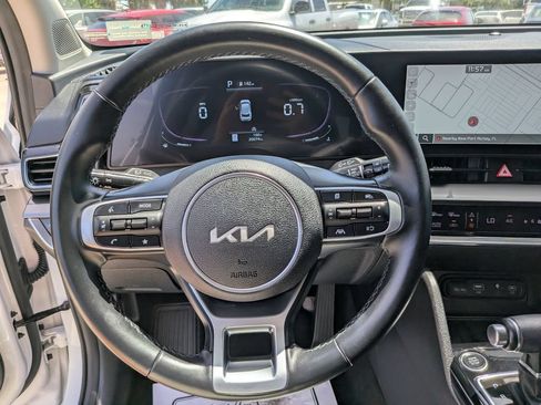 Certified 2023 Kia Sportage EX FWD image 29