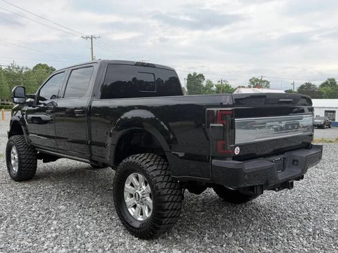 Used 2018 Ford F250 Platinum w/ Platinum Ultimate Package AWD/4WD image 5