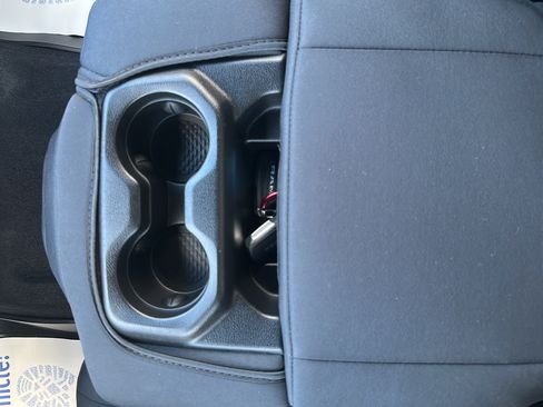 Used 2025 RAM 1500 Warlock AWD/4WD image 13
