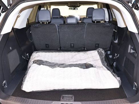 New 2026 Ford Explorer Active image 27