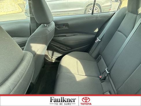 Certified 2025 Toyota Corolla LE FWD image 20