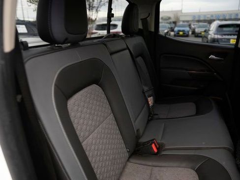 Used 2021 Chevrolet Colorado Z71 image 16