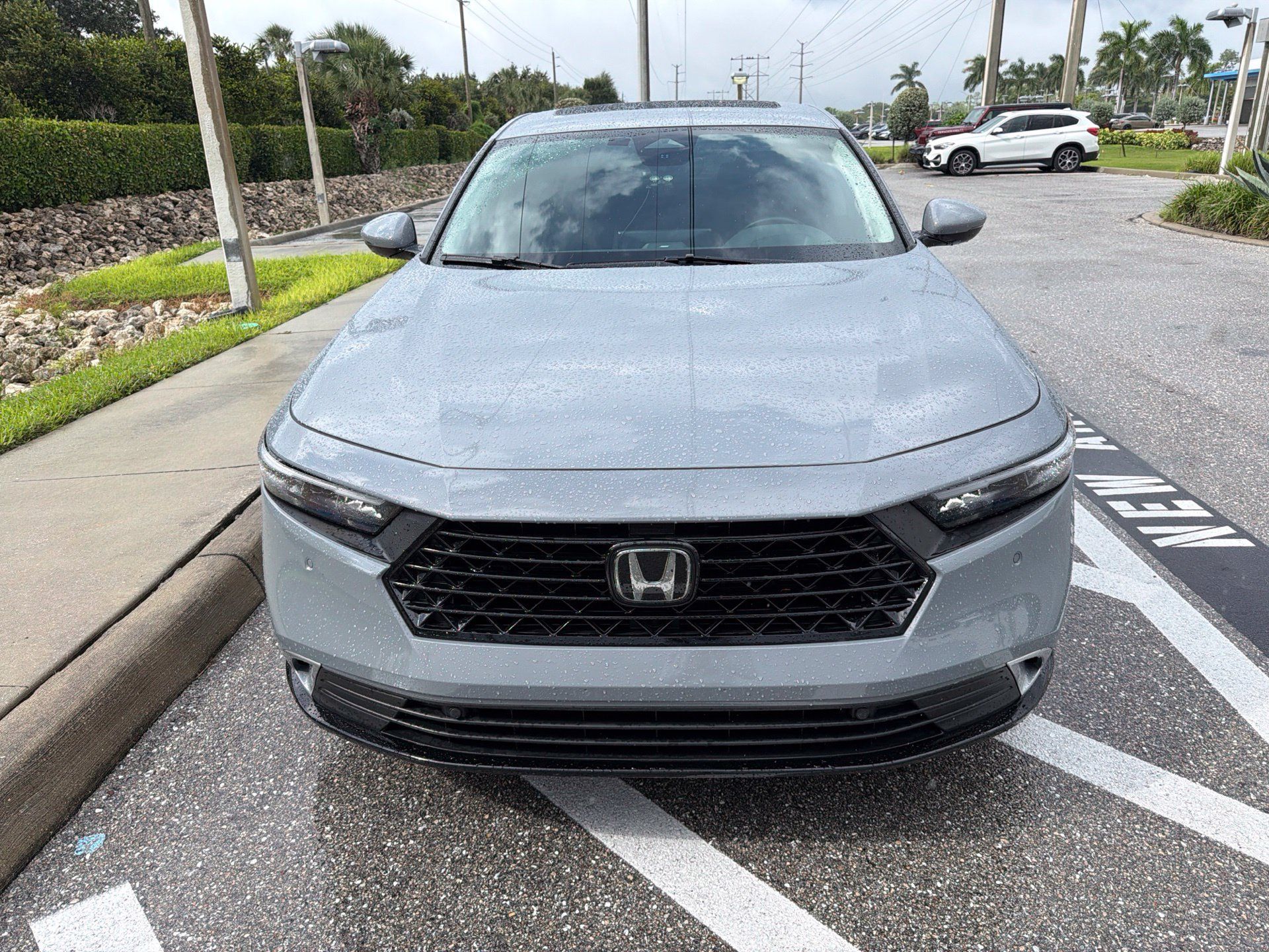 Used 2024 Honda Accord Touring image 2