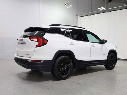 Used 2023 GMC Terrain AT4 w/ Tech Package AWD/4WD image 9