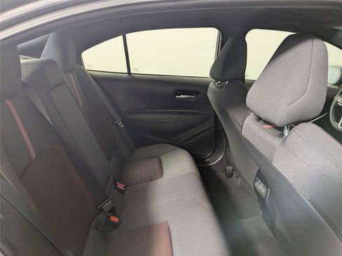 Used 2025 Toyota Corolla SE image 19