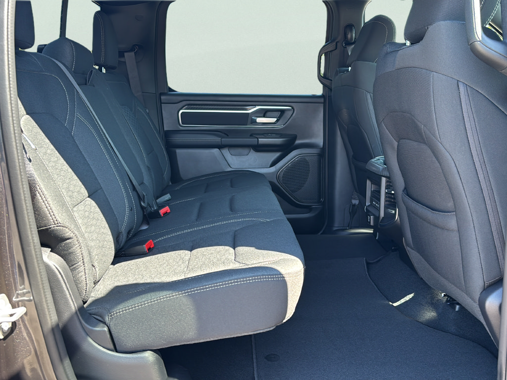 New 2026 RAM 1500 Big Horn AWD/4WD image 12