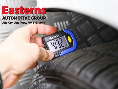 Used 2019 Tesla Model 3 Long Range image 25