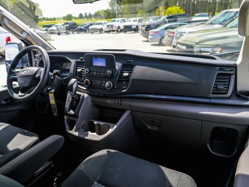 Used 2021 Ford Transit 350 XLT RWD image 11