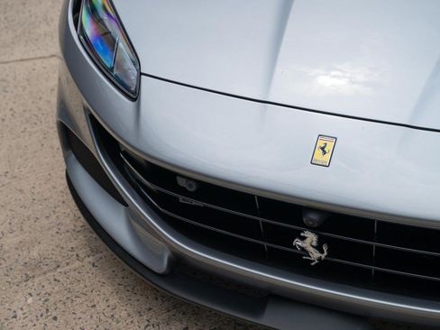 Used 2022 Ferrari Portofino M RWD image 12